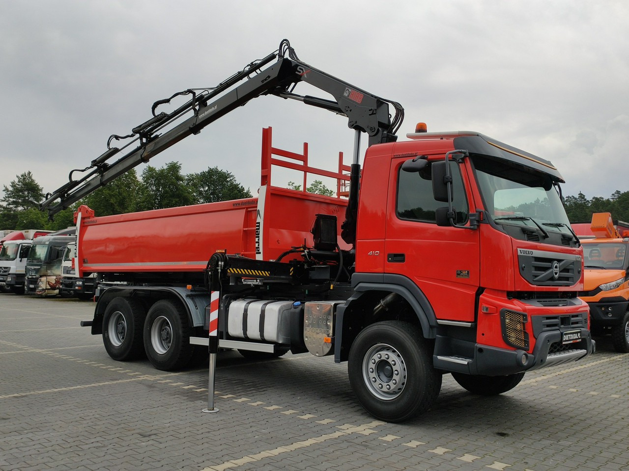 Volvo FMX 410 6x4 13L HDS Radiowy Hydroburta - Kravas automašīna pašizgāzējs, Kravas auto ar manipulatoru: foto 4 Volvo FMX 410 6x4 13L HDS Radiowy Hydroburta - Kravas automašīna pašizgāzējs, Kravas auto ar manipulatoru: foto 4