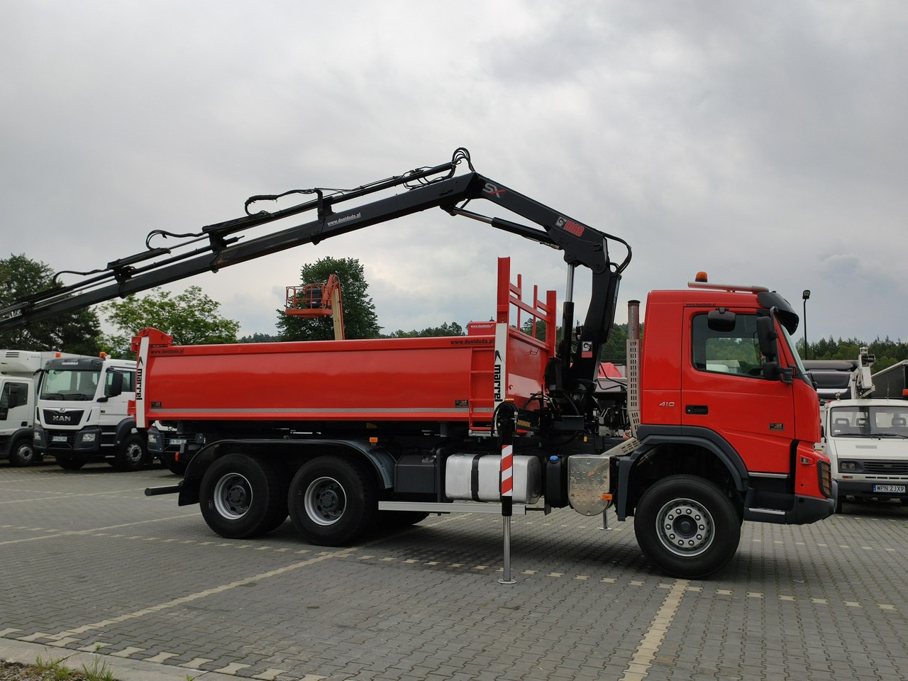 Volvo FMX 410 6x4 13L HDS Radiowy Hydroburta - Kravas automašīna pašizgāzējs, Kravas auto ar manipulatoru: foto 4 Volvo FMX 410 6x4 13L HDS Radiowy Hydroburta - Kravas automašīna pašizgāzējs, Kravas auto ar manipulatoru: foto 4