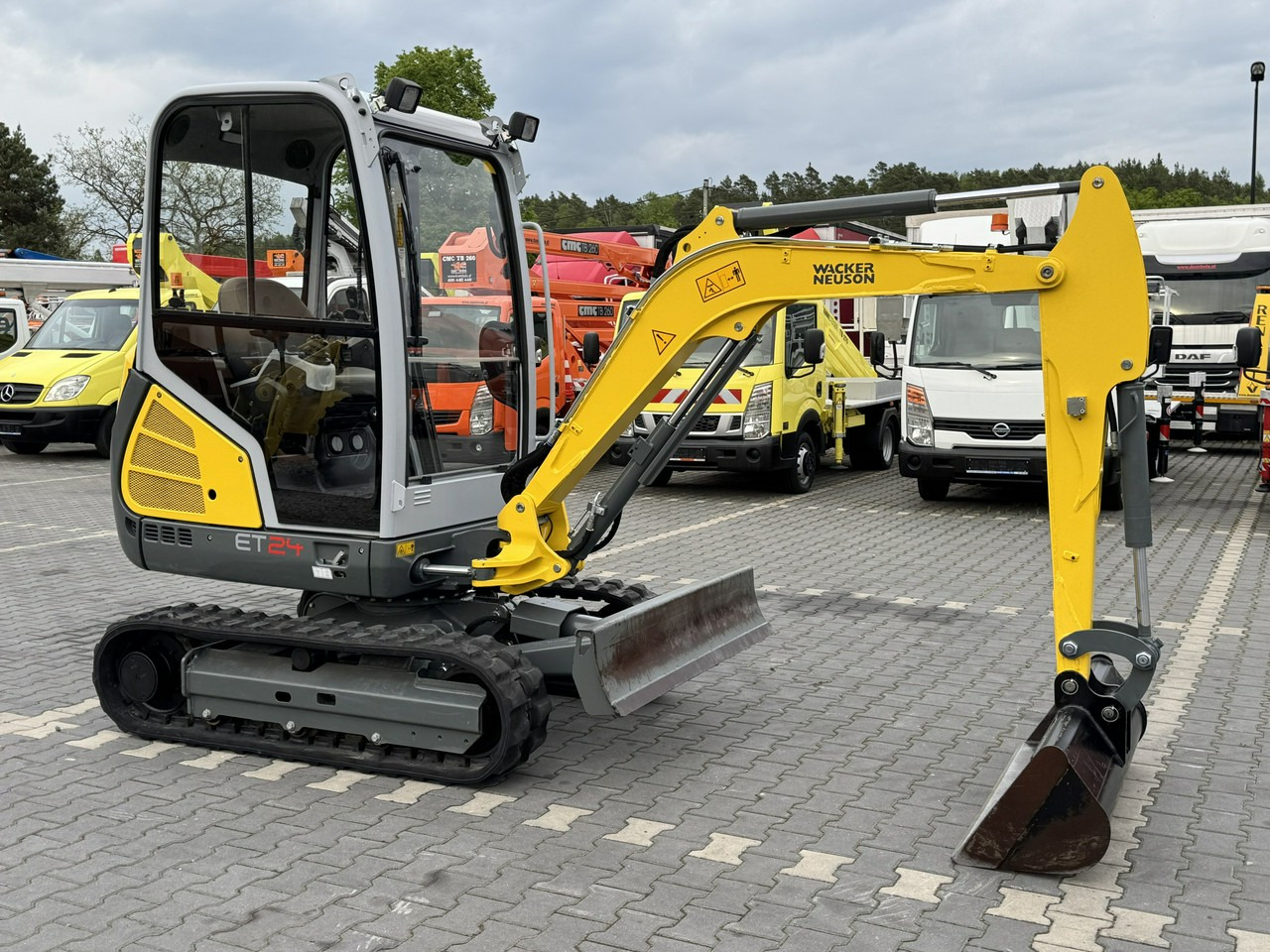 Wacker Neuson ET 24 Mało Używana Przepracowane tylko 800mth - Mini-ekskavators: foto 1 Wacker Neuson ET 24 Mało Używana Przepracowane tylko 800mth - Mini-ekskavators: foto 1