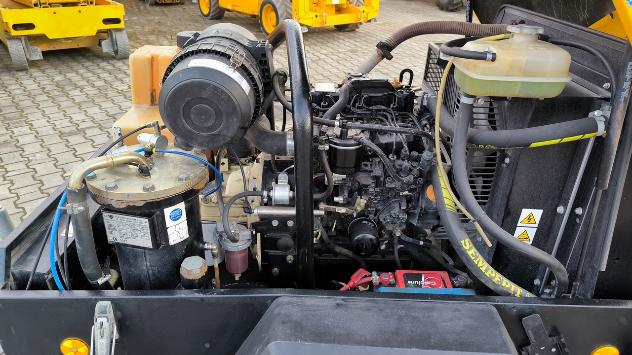 Gaisa kompresors DOOSAN 731E: foto 12