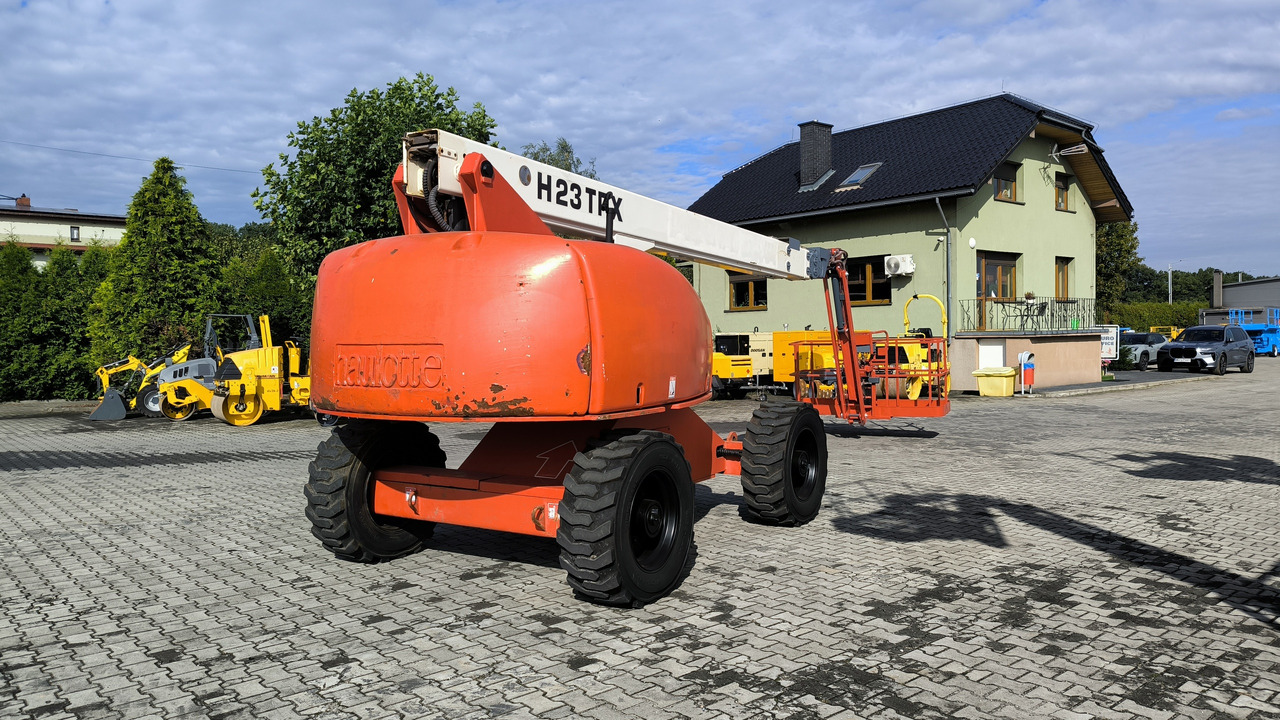 HAULOTTE H 23 TPX - Teleskopiskais pacēlājs: foto 3 HAULOTTE H 23 TPX - Teleskopiskais pacēlājs: foto 3