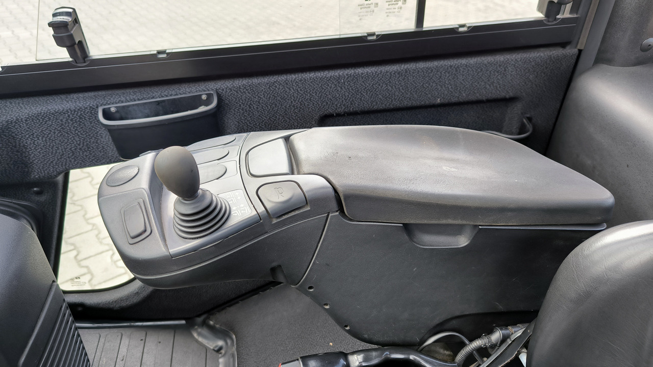 LINDE H 45 D – 02 līzingu LINDE H 45 D – 02: foto 10 LINDE H 45 D – 02 līzingu LINDE H 45 D – 02: foto 10