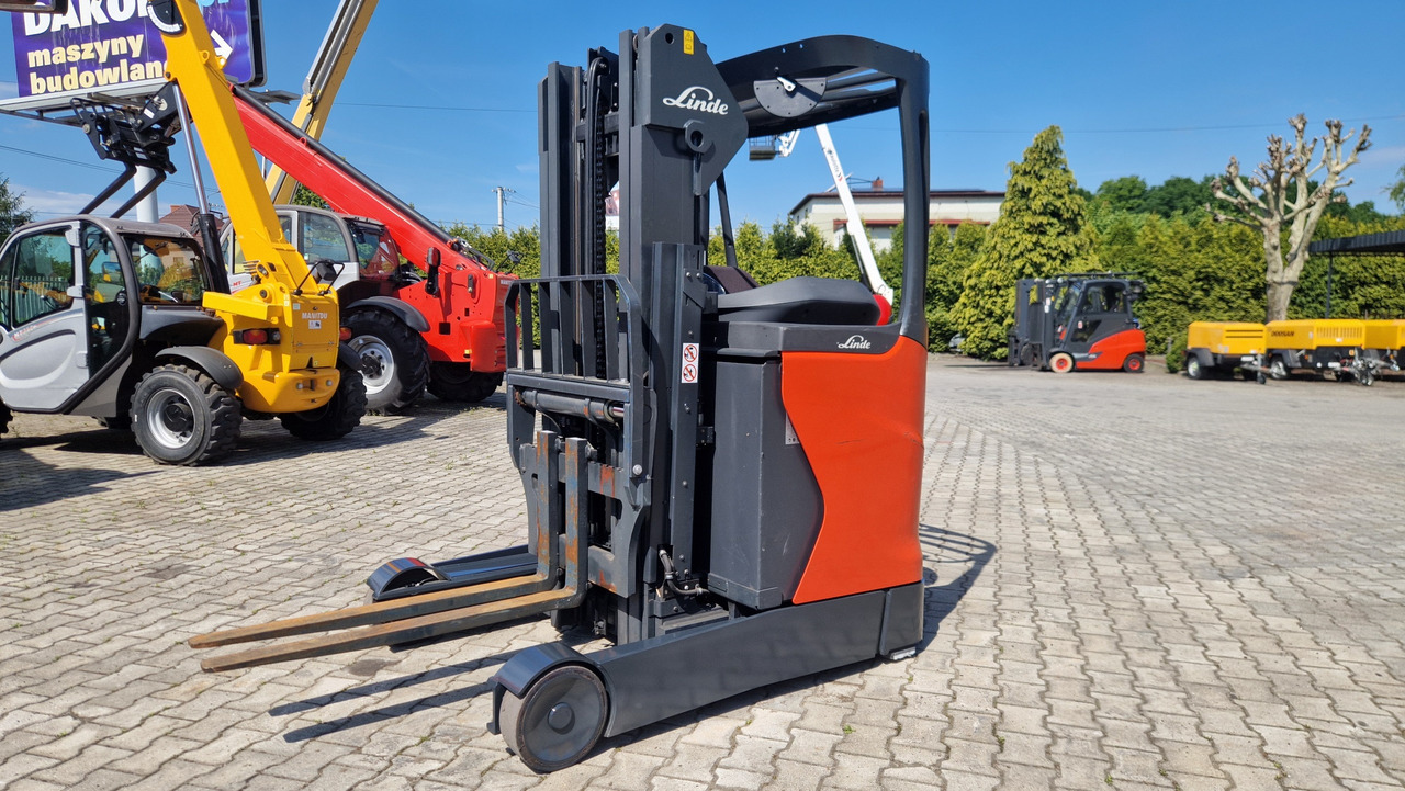 LINDE R 14 - 01 - Sānu autokrāvējs: foto 2 LINDE R 14 - 01 - Sānu autokrāvējs: foto 2