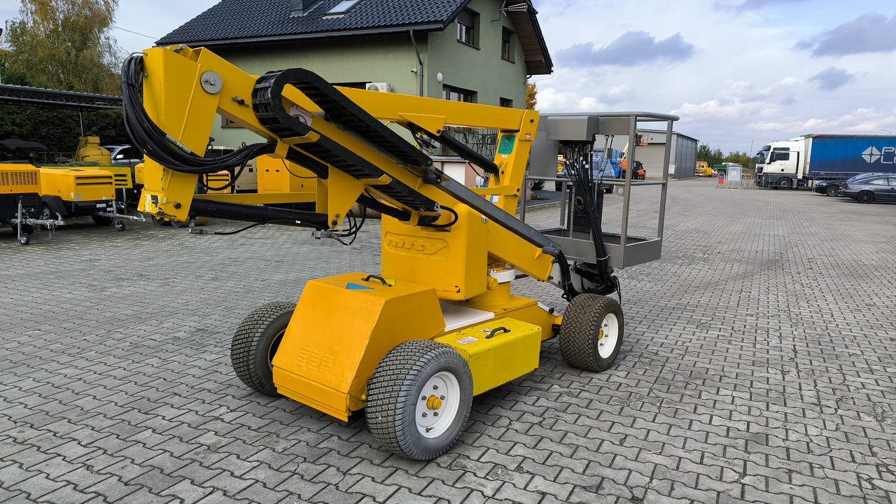 NIFTYLIFT HR 12 NDE - Izlices pacēlājs: foto 1 NIFTYLIFT HR 12 NDE - Izlices pacēlājs: foto 1