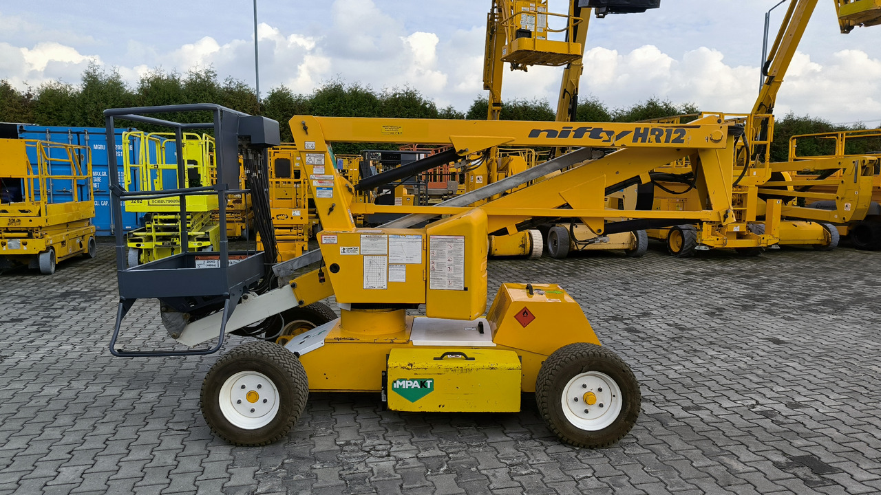 NIFTYLIFT HR 12 NDE - Izlices pacēlājs: foto 2 NIFTYLIFT HR 12 NDE - Izlices pacēlājs: foto 2