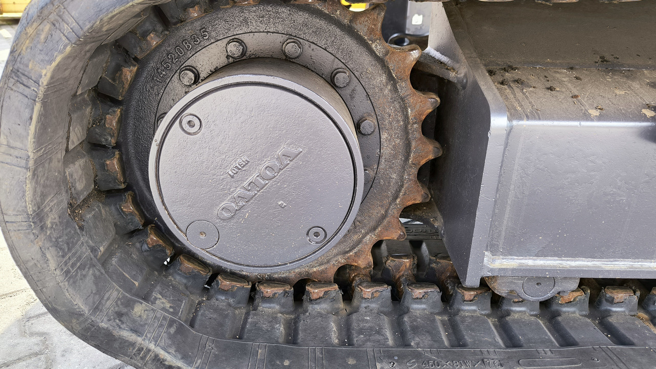 Kāpurķēžu ekskavators VOLVO ECR 88 D: foto 8