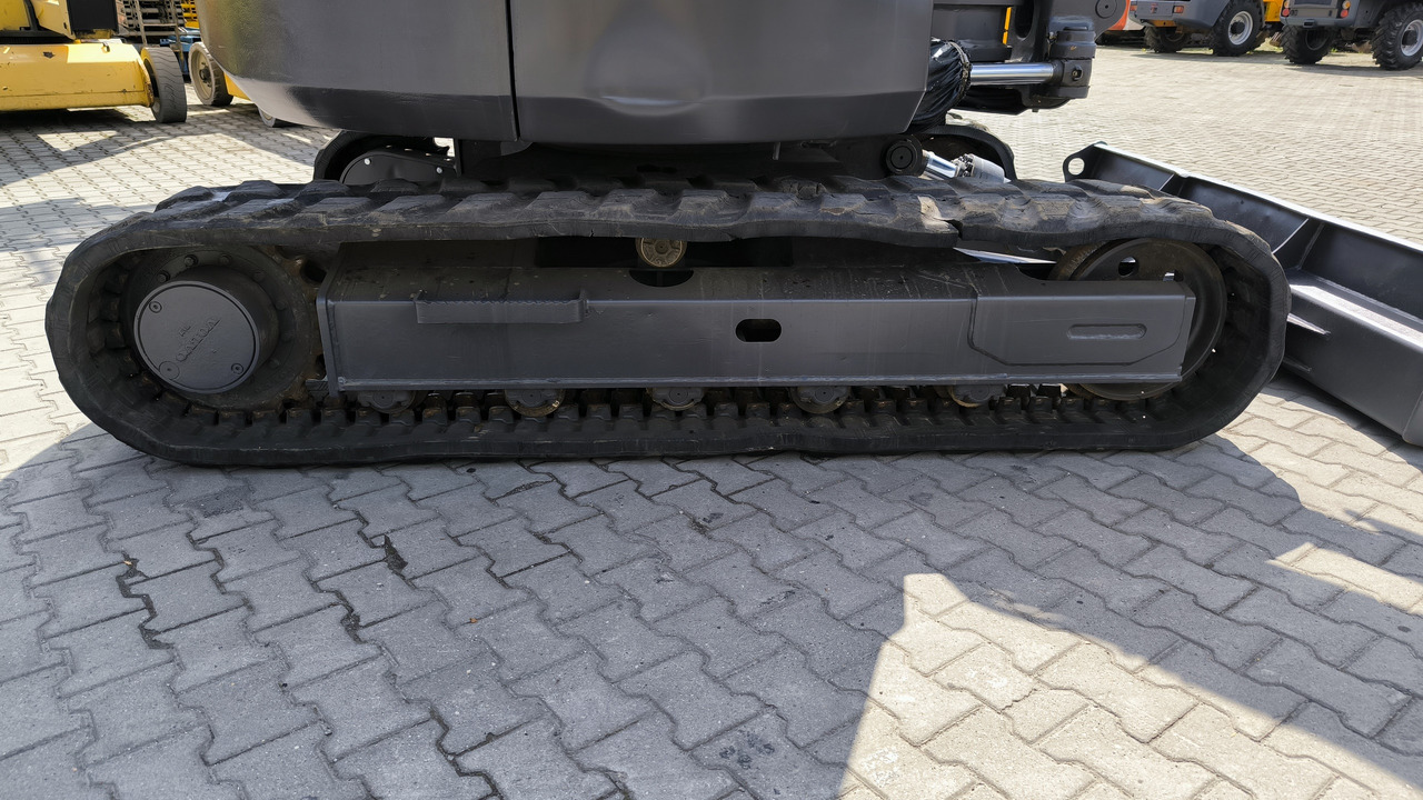 Kāpurķēžu ekskavators VOLVO ECR 88 D: foto 7