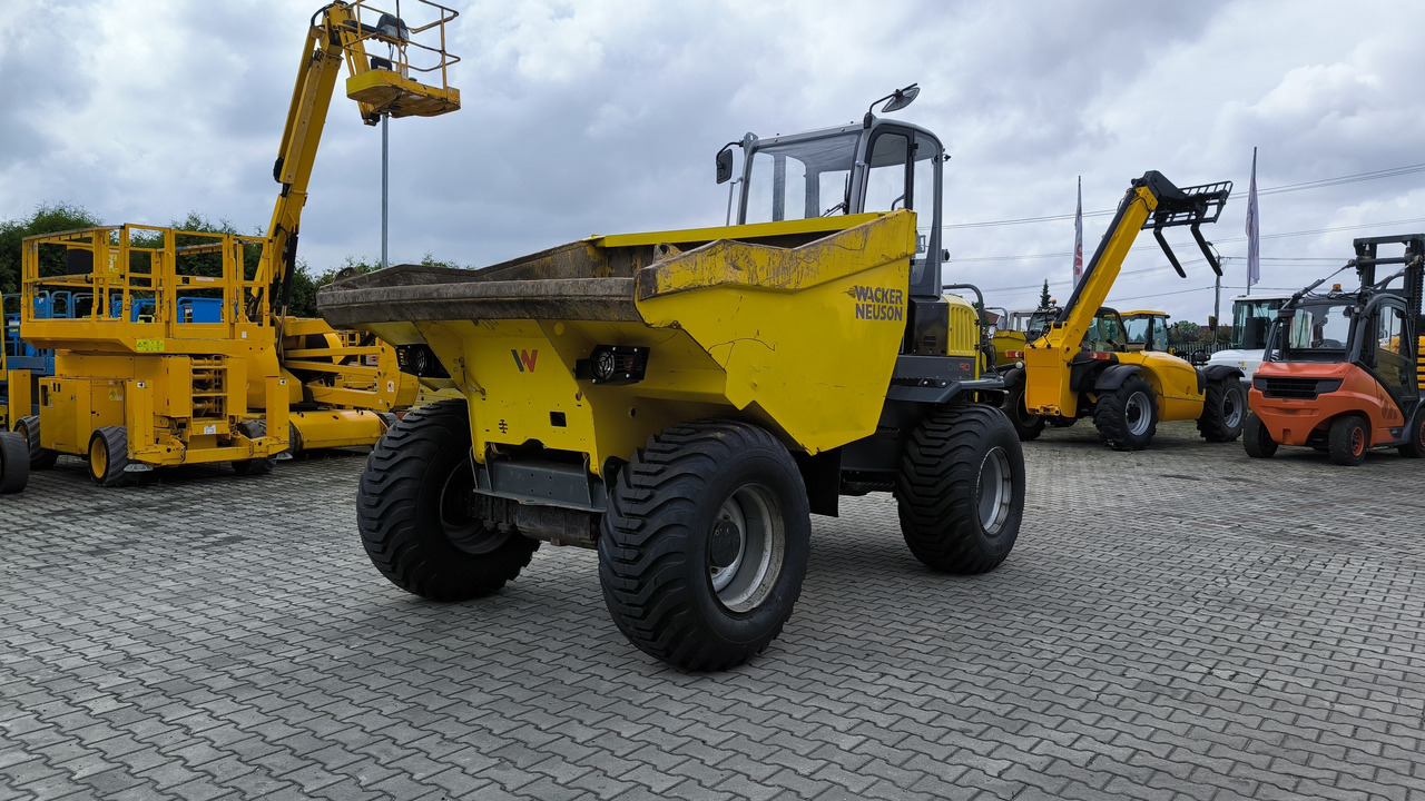 WACKER NEUSON DW 90 - Mini pašizgāzējs: foto 1 WACKER NEUSON DW 90 - Mini pašizgāzējs: foto 1