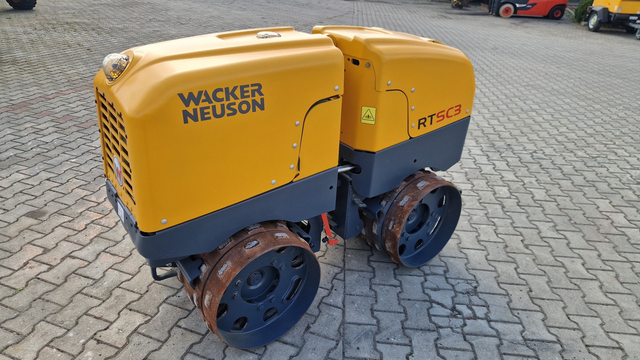 WACKER NEUSON RT SC 3 - Mini-veltnis: foto 2 WACKER NEUSON RT SC 3 - Mini-veltnis: foto 2