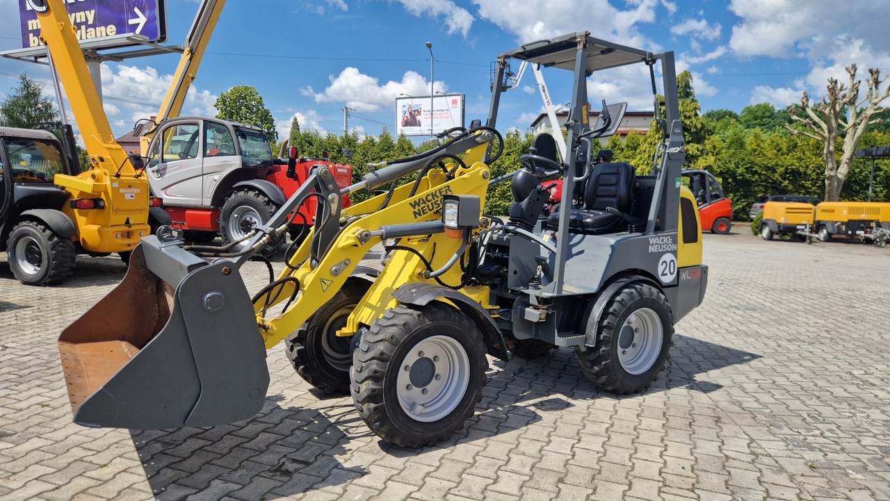 WACKER NEUSON WL 25 - Riteņu iekrāvējs: foto 2 WACKER NEUSON WL 25 - Riteņu iekrāvējs: foto 2