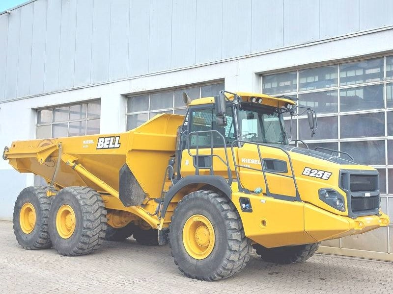 Bell B 25 E - Artikulētias pašizgāzējs: foto 4 Bell B 25 E - Artikulētias pašizgāzējs: foto 4