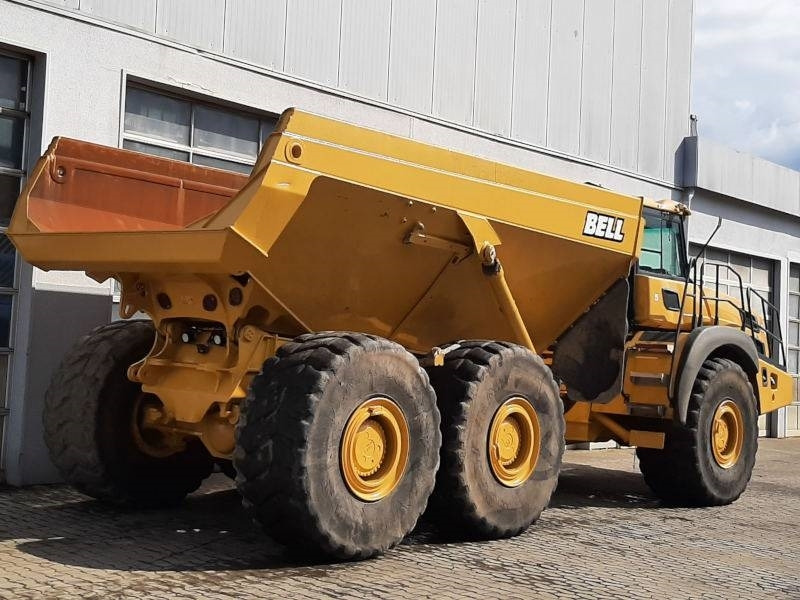 Artikulētias pašizgāzējs Bell B 40 E: foto 6