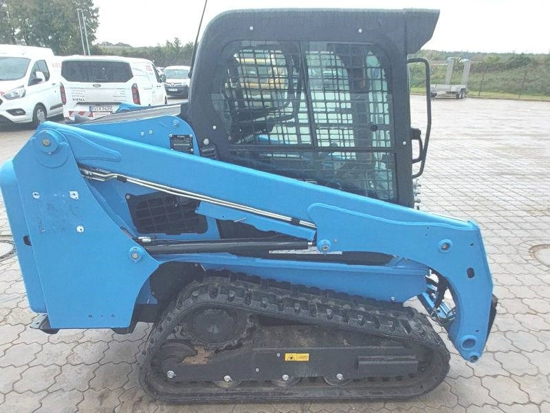 Bobcat T 450 - Kāpurķēžu kompaktiekrāvējs: foto 5 Bobcat T 450 - Kāpurķēžu kompaktiekrāvējs: foto 5