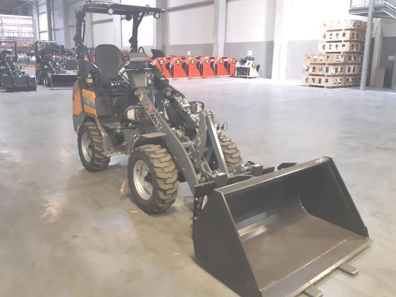 Giant G 2200 E X-Tra Elektro - Kompaktiekrāvējs: foto 4 Giant G 2200 E X-Tra Elektro - Kompaktiekrāvējs: foto 4