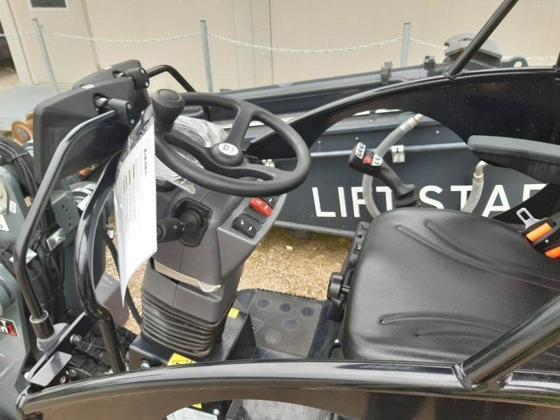 Giant G 2200 E X-Tra Elektro - Kompaktiekrāvējs: foto 5 Giant G 2200 E X-Tra Elektro - Kompaktiekrāvējs: foto 5