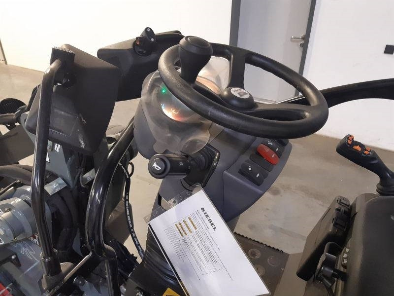 Giant G 2200 E X-Tra Elektro / electric - Kompaktiekrāvējs: foto 5 Giant G 2200 E X-Tra Elektro / electric - Kompaktiekrāvējs: foto 5