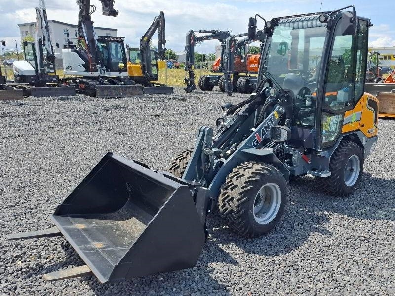 Giant G 2700 E X-Tra Elektro - Kompaktiekrāvējs: foto 2 Giant G 2700 E X-Tra Elektro - Kompaktiekrāvējs: foto 2