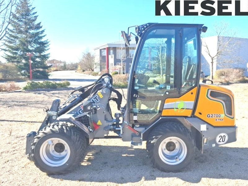 Giant G 2700 E X-Tra Elektro / electric - Kompaktiekrāvējs: foto 1 Giant G 2700 E X-Tra Elektro / electric - Kompaktiekrāvējs: foto 1