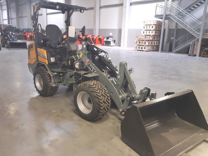 Giant G 2700 E X-Tra Elektro / electric - Kompaktiekrāvējs: foto 4 Giant G 2700 E X-Tra Elektro / electric - Kompaktiekrāvējs: foto 4