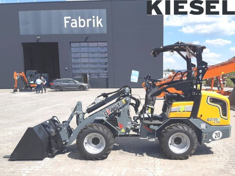 Giant G 2700 E X-Tra Elektro / electric - Kompaktiekrāvējs: foto 1 Giant G 2700 E X-Tra Elektro / electric - Kompaktiekrāvējs: foto 1