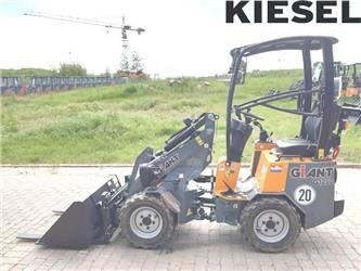 Jaunā Kompaktiekrāvējs Giant G1200: foto 1