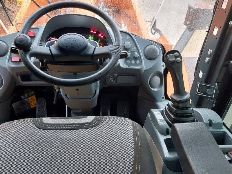 Riteņu iekrāvējs Hitachi ZW 310-6: foto 11