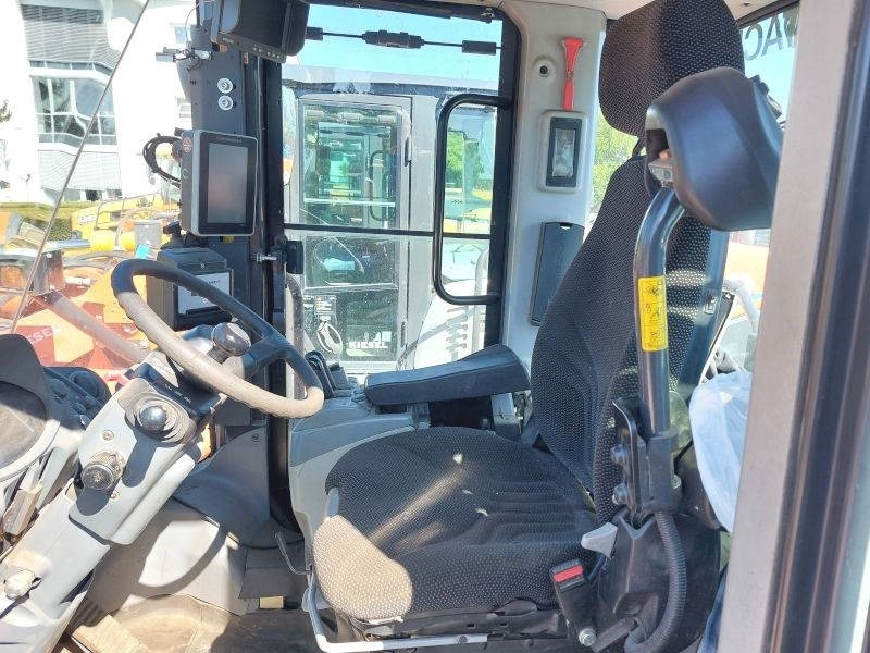 Riteņu iekrāvējs Hitachi ZW 310-6: foto 9