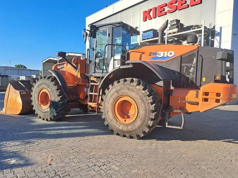 Hitachi ZW 310-6 - Riteņu iekrāvējs: foto 3 Hitachi ZW 310-6 - Riteņu iekrāvējs: foto 3