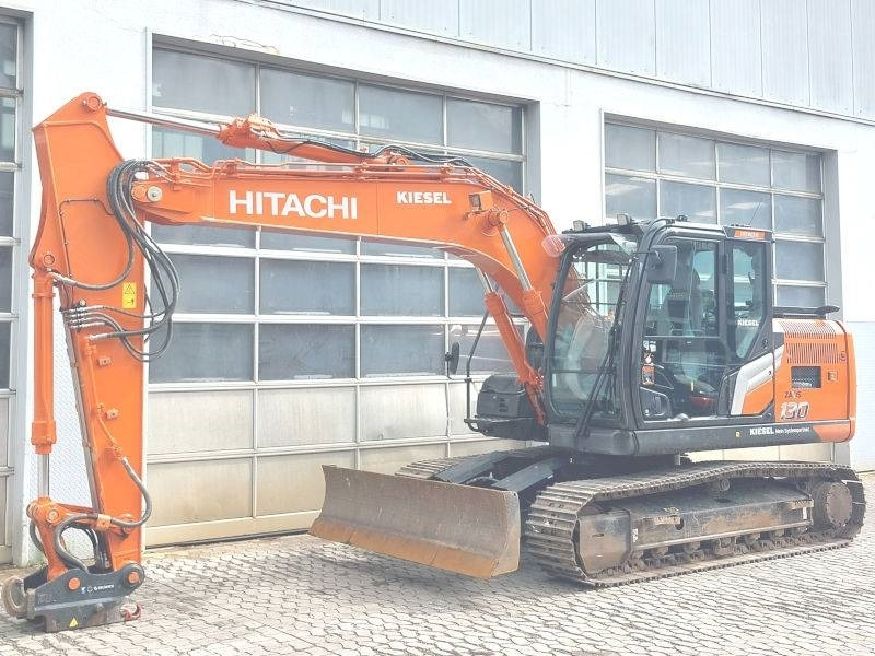 Hitachi ZX 130-7 - Kāpurķēžu ekskavators: foto 2 Hitachi ZX 130-7 - Kāpurķēžu ekskavators: foto 2