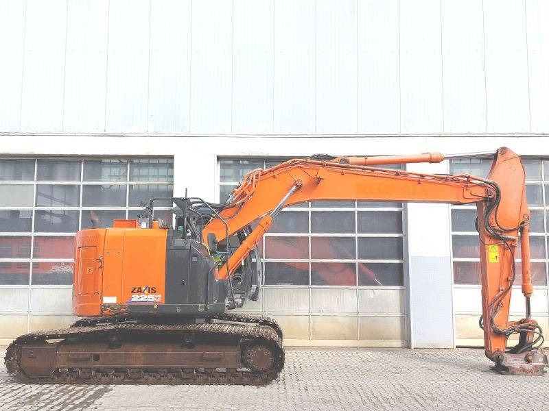 Hitachi ZX 225 US LC-6 - Kāpurķēžu ekskavators: foto 5 Hitachi ZX 225 US LC-6 - Kāpurķēžu ekskavators: foto 5