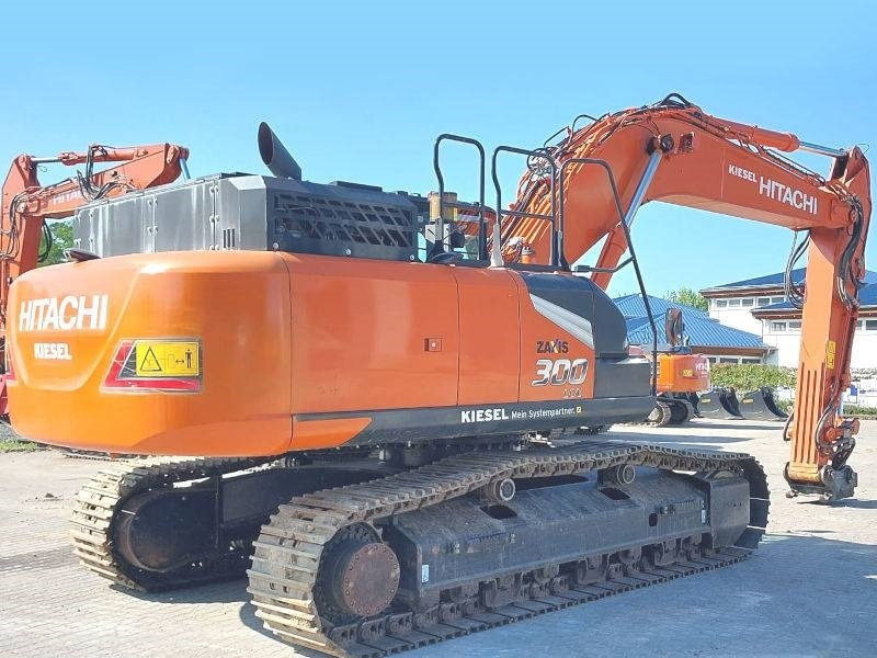 Hitachi ZX 300 LCN-7 - Kāpurķēžu ekskavators: foto 4 Hitachi ZX 300 LCN-7 - Kāpurķēžu ekskavators: foto 4