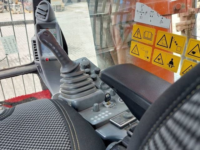 Hitachi ZX 890 LCH-6  līzingu Hitachi ZX 890 LCH-6: foto 14