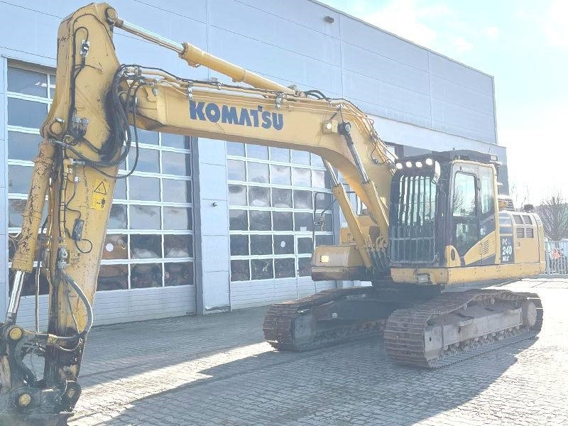 Komatsu PC 240 NLC-11 - Kāpurķēžu ekskavators: foto 2 Komatsu PC 240 NLC-11 - Kāpurķēžu ekskavators: foto 2