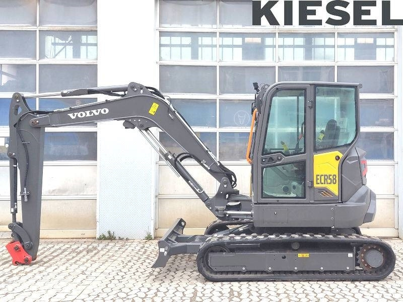 Volvo ECR 58 F - Mini-ekskavators: foto 1 Volvo ECR 58 F - Mini-ekskavators: foto 1