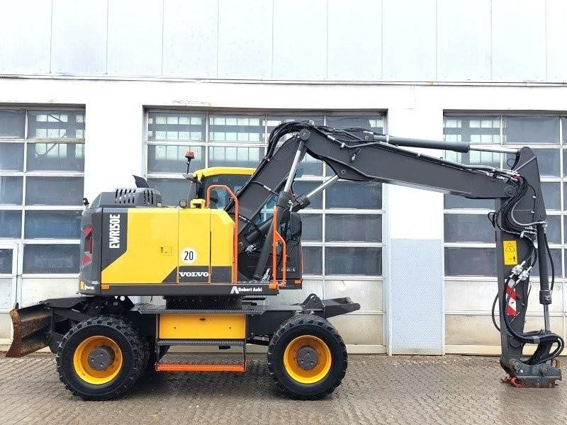 Volvo EWR 150 E - Riteņu ekskavators: foto 5 Volvo EWR 150 E - Riteņu ekskavators: foto 5