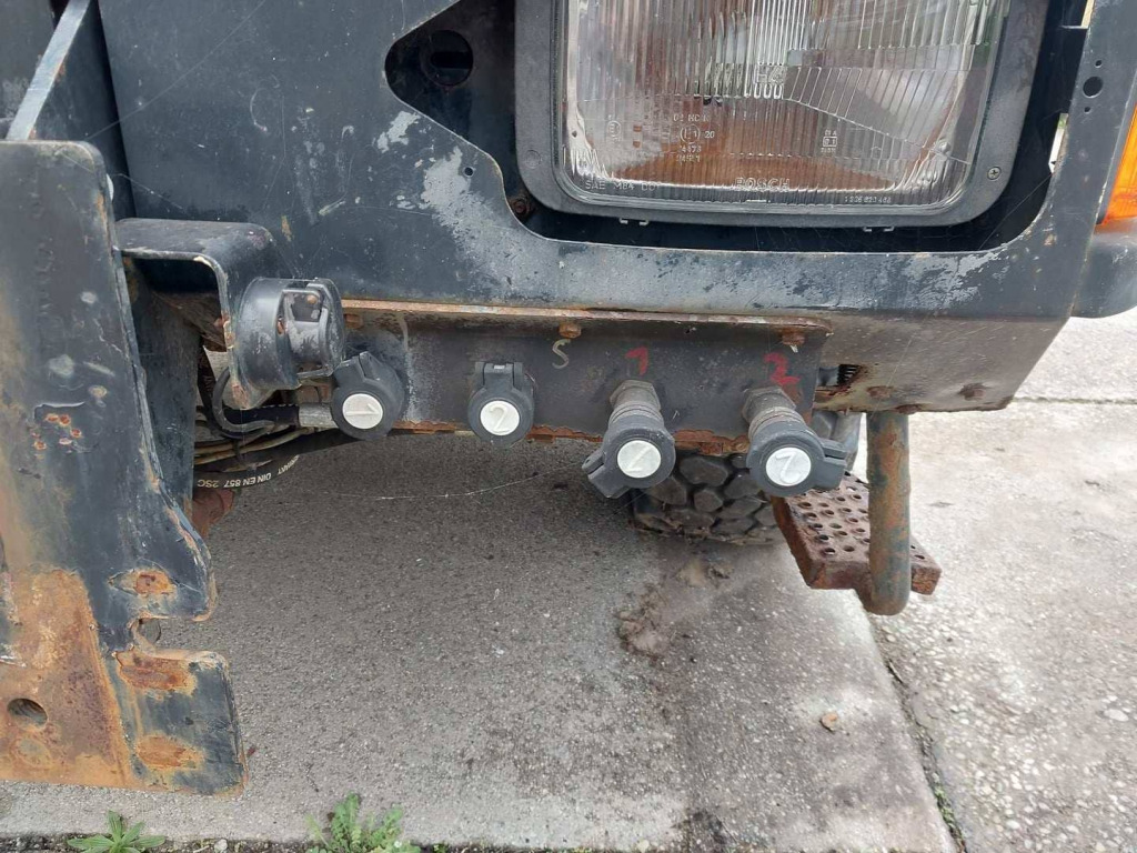 MAN LE 8.220 4x4 / Kran - Kravas automašīna pašizgāzējs, Kravas auto ar manipulatoru: foto 4 MAN LE 8.220 4x4 / Kran - Kravas automašīna pašizgāzējs, Kravas auto ar manipulatoru: foto 4