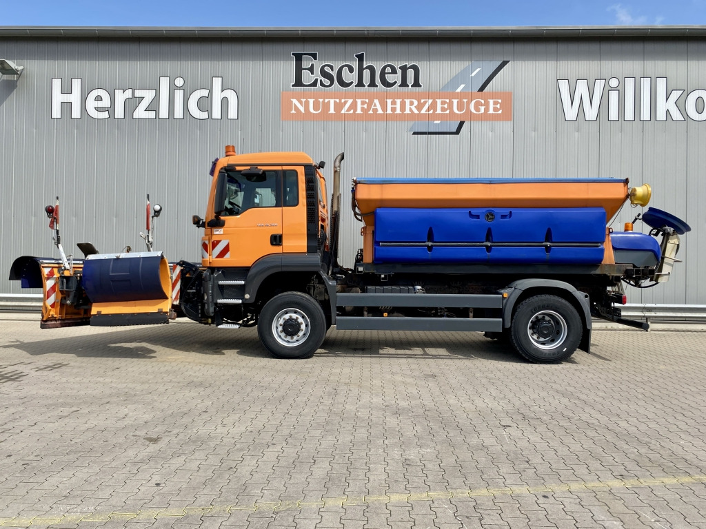 MAN TGS 18.320 4x4 BL - Sniega novākšanas tehnika: foto 2 MAN TGS 18.320 4x4 BL - Sniega novākšanas tehnika: foto 2
