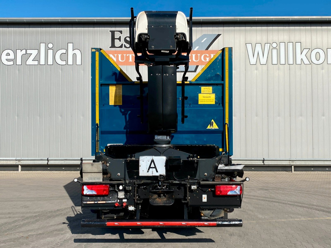 MAN TGS 33.500 6x4 BB | Palfinger M12L80*Bordmatik MAN TGS 33.500 6x4 BB | Palfinger M12L80*Bordmatik - Kravas automašīna pašizgāzējs, Kravas auto ar manipulatoru: foto 5 MAN TGS 33.500 6x4 BB | Palfinger M12L80*Bordmatik MAN TGS 33.500 6x4 BB | Palfinger M12L80*Bordmatik - Kravas automašīna pašizgāzējs, Kravas auto ar manipulatoru: foto 5