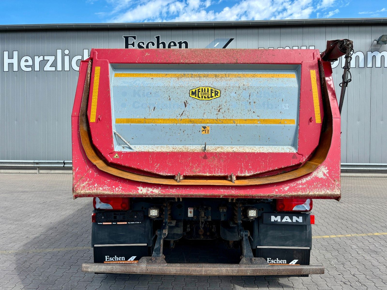 MAN TGS 35.420 8x4 BL | MEILLER*Rollplane*Navi*Klima - Būvgružu konteineru vedējs: foto 5 MAN TGS 35.420 8x4 BL | MEILLER*Rollplane*Navi*Klima - Būvgružu konteineru vedējs: foto 5