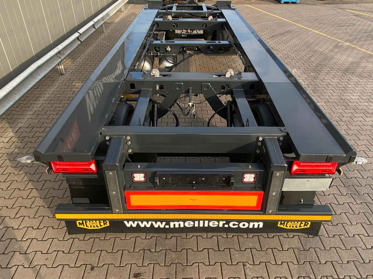 Meiller MG 18 ZO 5,4 | NEU*Werkzeugkasten - Multilift/ Būvgružu konteinera piekabe: foto 5 Meiller MG 18 ZO 5,4 | NEU*Werkzeugkasten - Multilift/ Būvgružu konteinera piekabe: foto 5