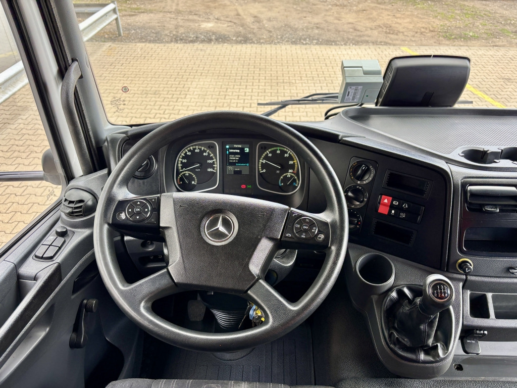 Kravas automašīna ar tentu Mercedes-Benz 1624 L Atego / MBB-LBW: foto 17