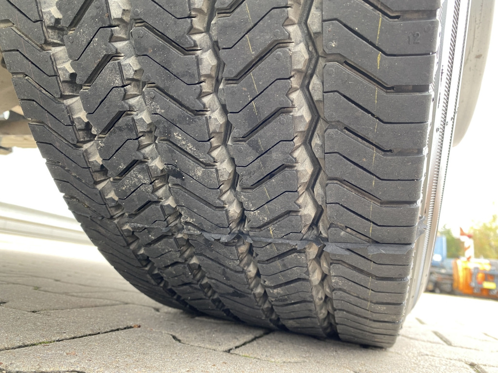 Mercedes-Benz 1827 BB A 4x4 Arocs līzingu Mercedes-Benz 1827 BB A 4x4 Arocs: foto 15 Mercedes-Benz 1827 BB A 4x4 Arocs līzingu Mercedes-Benz 1827 BB A 4x4 Arocs: foto 15