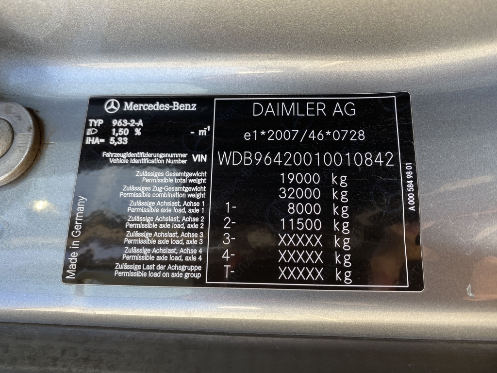 Mercedes-Benz 1832 4x2 / Fassi Kran - Kravas automašīna pašizgāzējs, Kravas auto ar manipulatoru: foto 4 Mercedes-Benz 1832 4x2 / Fassi Kran - Kravas automašīna pašizgāzējs, Kravas auto ar manipulatoru: foto 4