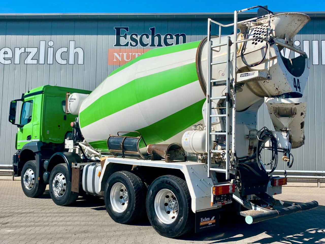 Mercedes-Benz 3240 Arocs 8x4| 9m³ Stetter*Navi*Klima*ASR*Blatt - Betonvedējs: foto 3 Mercedes-Benz 3240 Arocs 8x4| 9m³ Stetter*Navi*Klima*ASR*Blatt - Betonvedējs: foto 3