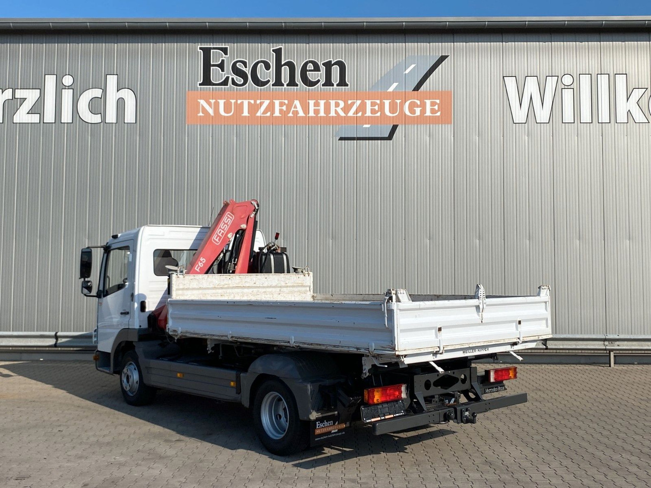 Mercedes-Benz 818 Atego | Fassi F65*MEILLER*PKW-AHK*1.Hand - Kravas automašīna pašizgāzējs, Kravas auto ar manipulatoru: foto 4 Mercedes-Benz 818 Atego | Fassi F65*MEILLER*PKW-AHK*1.Hand - Kravas automašīna pašizgāzējs, Kravas auto ar manipulatoru: foto 4