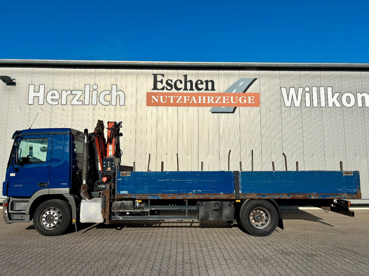 Mercedes-Benz Actros 1832 I Terex 85.2A3*9,10m*Telligent*Klima - Bortu kravas automašīna/ Platforma, Kravas auto ar manipulatoru: foto 3 Mercedes-Benz Actros 1832 I Terex 85.2A3*9,10m*Telligent*Klima - Bortu kravas automašīna/ Platforma, Kravas auto ar manipulatoru: foto 3