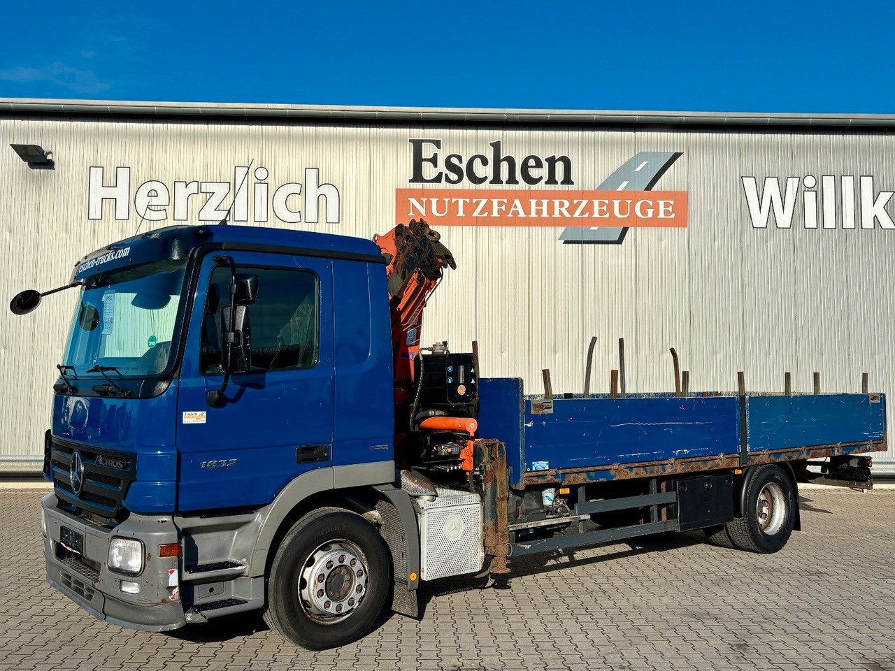 Mercedes-Benz Actros 1832 I Terex 85.2A3*9,10m*Telligent*Klima - Bortu kravas automašīna/ Platforma, Kravas auto ar manipulatoru: foto 1 Mercedes-Benz Actros 1832 I Terex 85.2A3*9,10m*Telligent*Klima - Bortu kravas automašīna/ Platforma, Kravas auto ar manipulatoru: foto 1