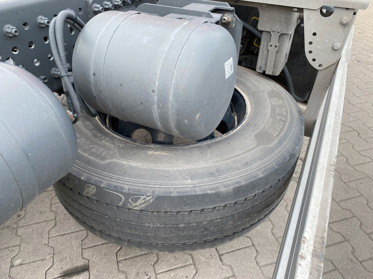 Mercedes-Benz Actros 2546 LL 6x2 | SDG-Multi*Retarder*Navi*AHK - Konteineru vedējs/ Kravas automašīna ar noņemamā virsbūve: foto 5 Mercedes-Benz Actros 2546 LL 6x2 | SDG-Multi*Retarder*Navi*AHK - Konteineru vedējs/ Kravas automašīna ar noņemamā virsbūve: foto 5