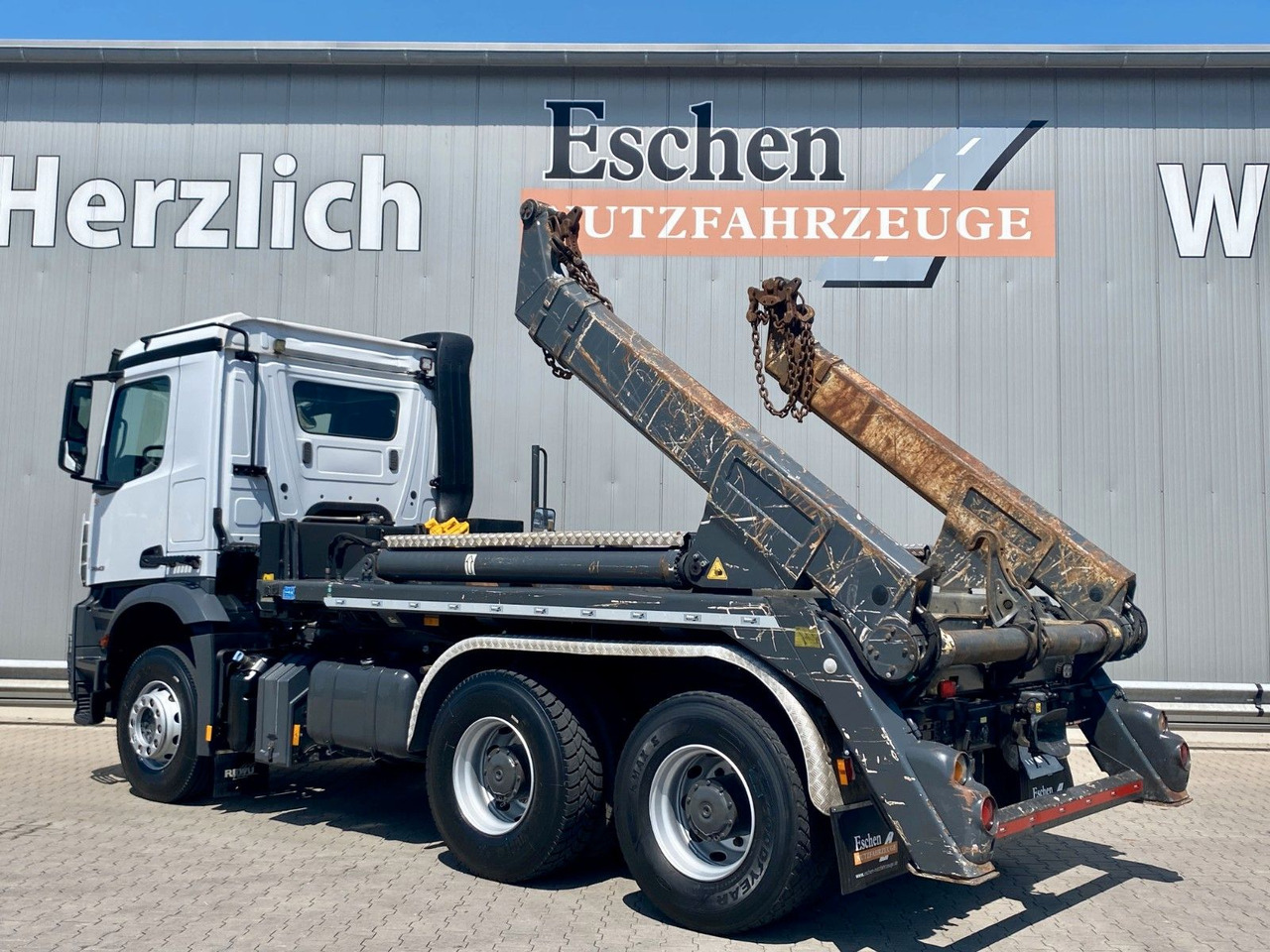 Mercedes-Benz Arocs 2643 6x4| MEILLER AK16 Tele*Klima*AHK*1.Hd - Kravas automašīna pašizgāzējs: foto 3 Mercedes-Benz Arocs 2643 6x4| MEILLER AK16 Tele*Klima*AHK*1.Hd - Kravas automašīna pašizgāzējs: foto 3