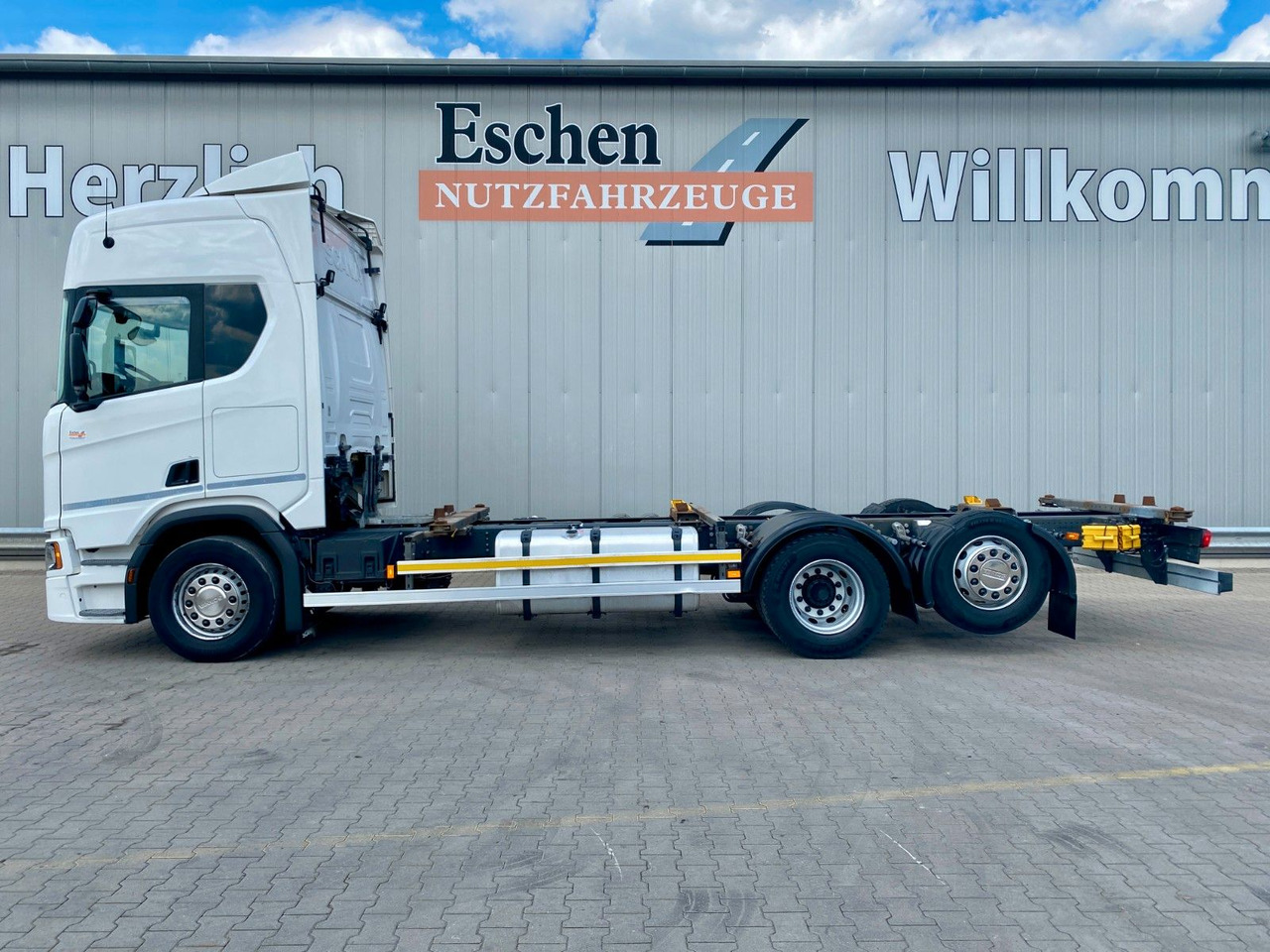 Scania R 450 B 6x2*4 BDF | Retarder*AHK*Lift*SDG Rahmen - Konteineru vedējs/ Kravas automašīna ar noņemamā virsbūve: foto 2 Scania R 450 B 6x2*4 BDF | Retarder*AHK*Lift*SDG Rahmen - Konteineru vedējs/ Kravas automašīna ar noņemamā virsbūve: foto 2